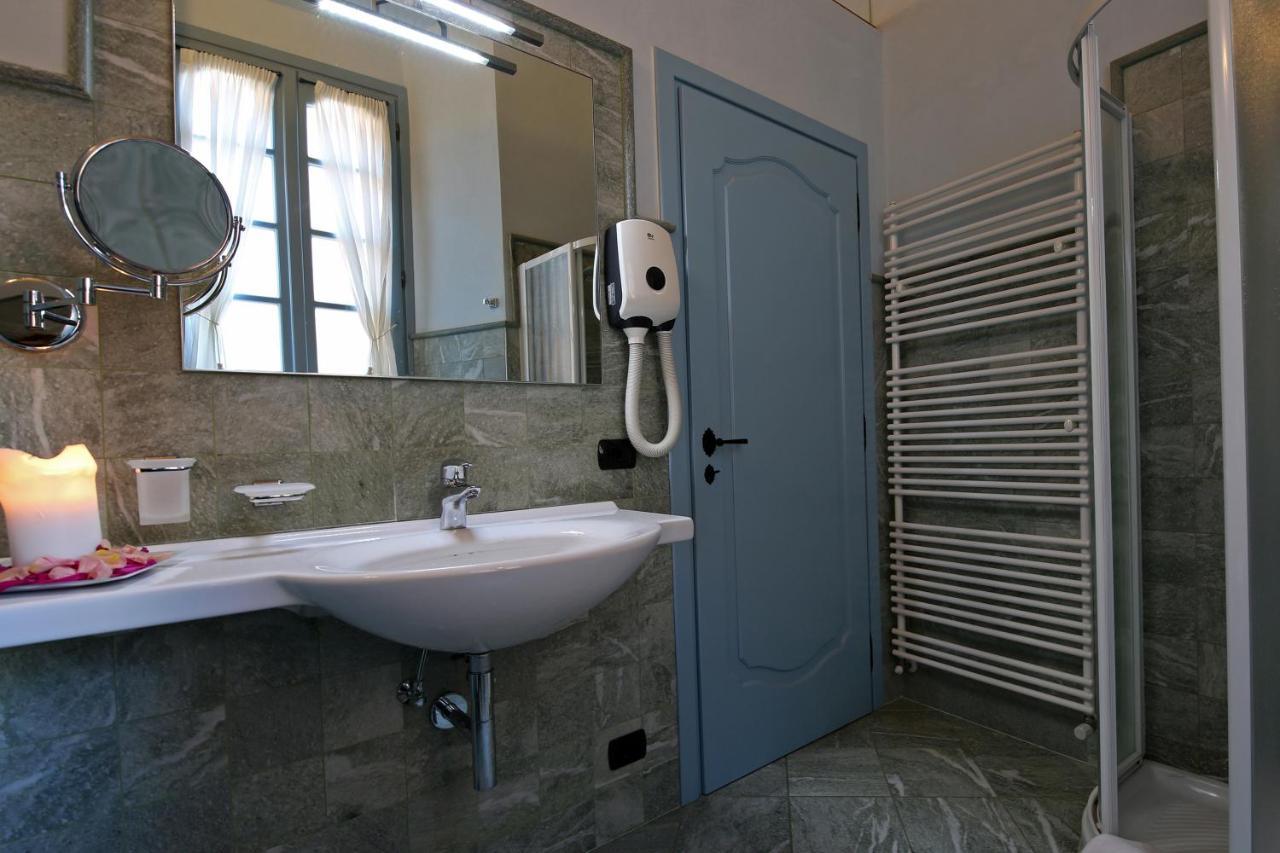 Aparthotel Palazzo Del Vicere Lezzeno Zewnętrze zdjęcie