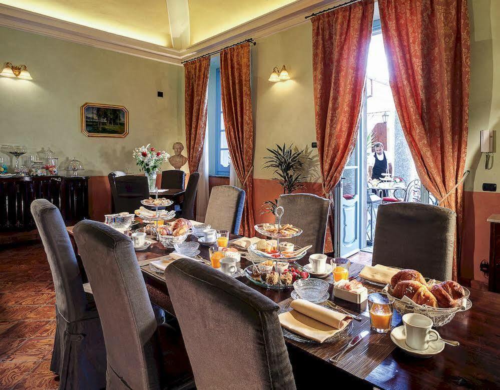 Aparthotel Palazzo Del Vicere Lezzeno Zewnętrze zdjęcie